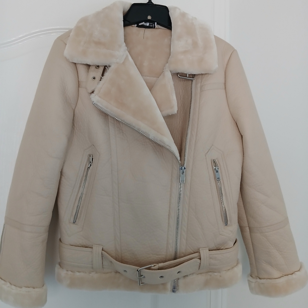 NWT TOPSHOP AVIATOR JACKET with warm fuzzy inner lining asymmetrical design